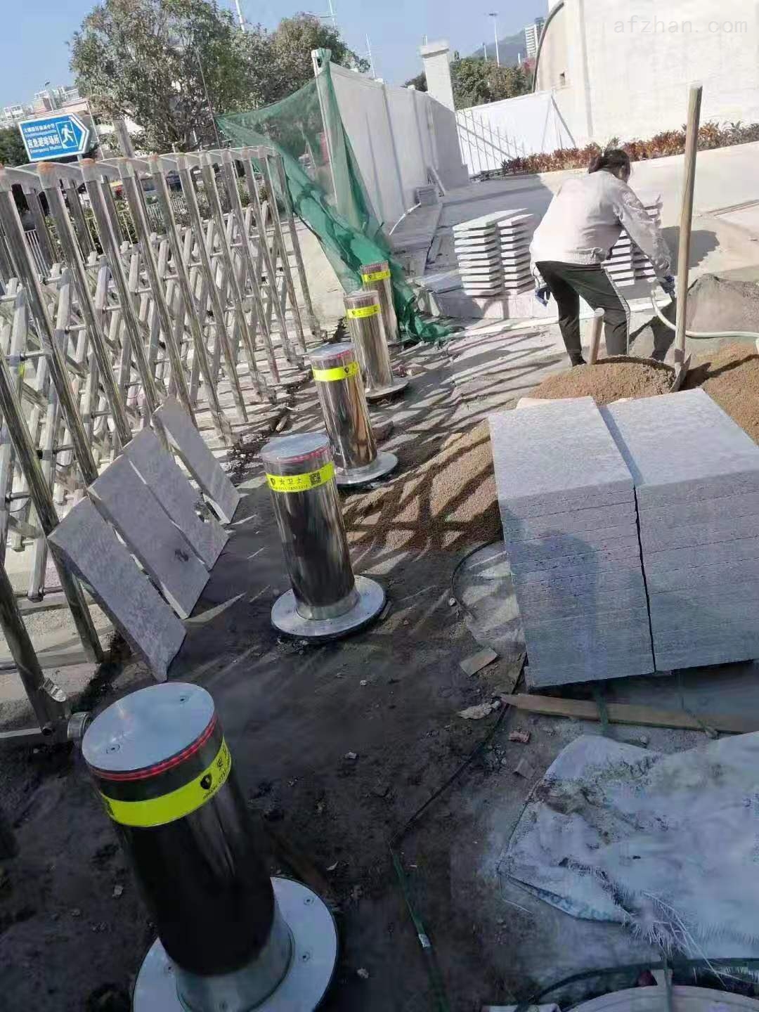 深圳液压一体式防撞升降柱学校防撞柱子